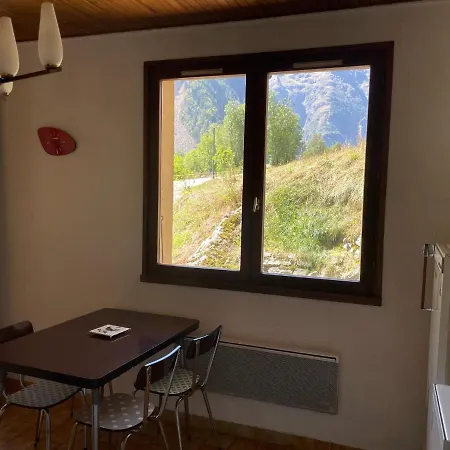 Venosc-les 2 Alpes , Rez De Jardin * Vénosc